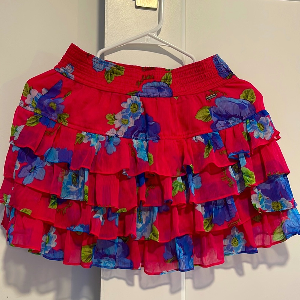 Floral skirt hollister